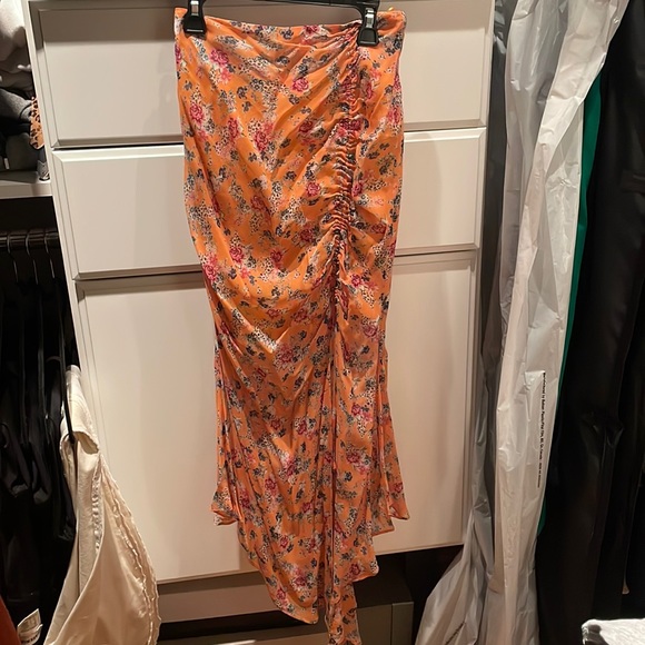 Nicholas drawstring skirt - Picture 2 of 4